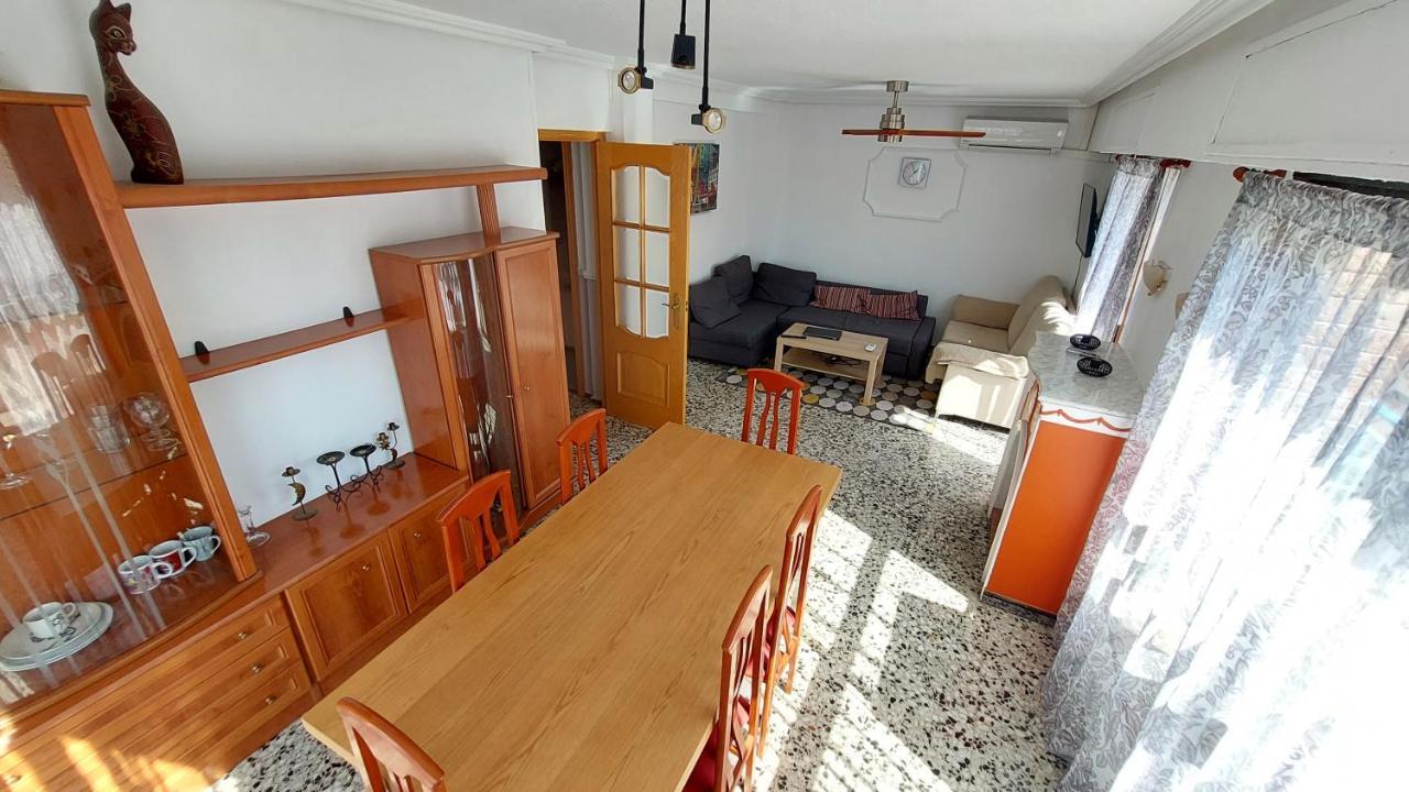 Central Accommodation Alicante Buitenkant foto