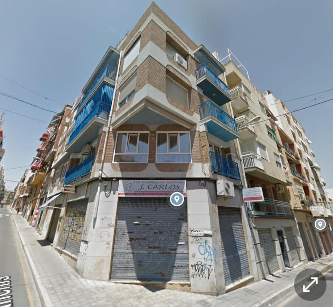Central Accommodation Alicante Buitenkant foto